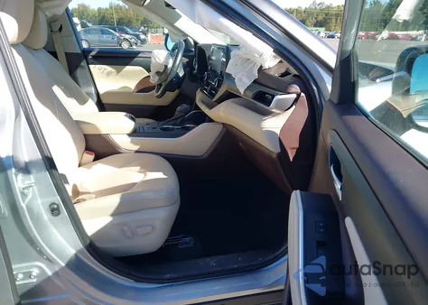 2021 Toyota Highlander Xle из США, поврежденный, VIN 5TDHZRAH8MS039438